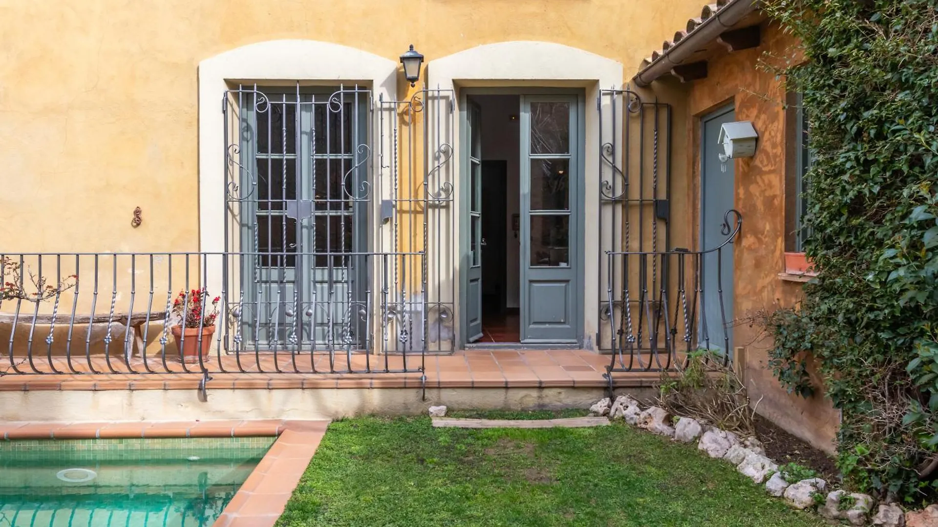 Villa Oasis En El Centro De Palafrugell Сasa de vacaciones